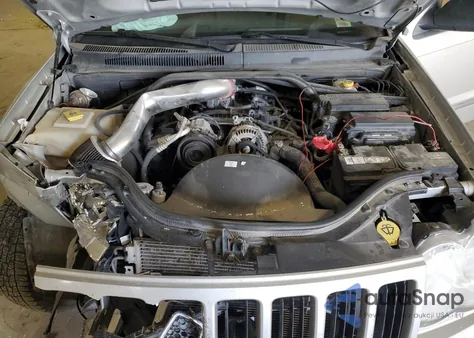 2010 Jeep Grand Cherokee Laredo from USA, damaged, VIN 1J4PR4GK5AC160128